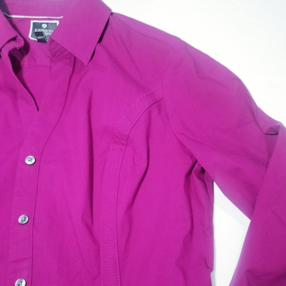 Express button down top - Picture 3 of 5
